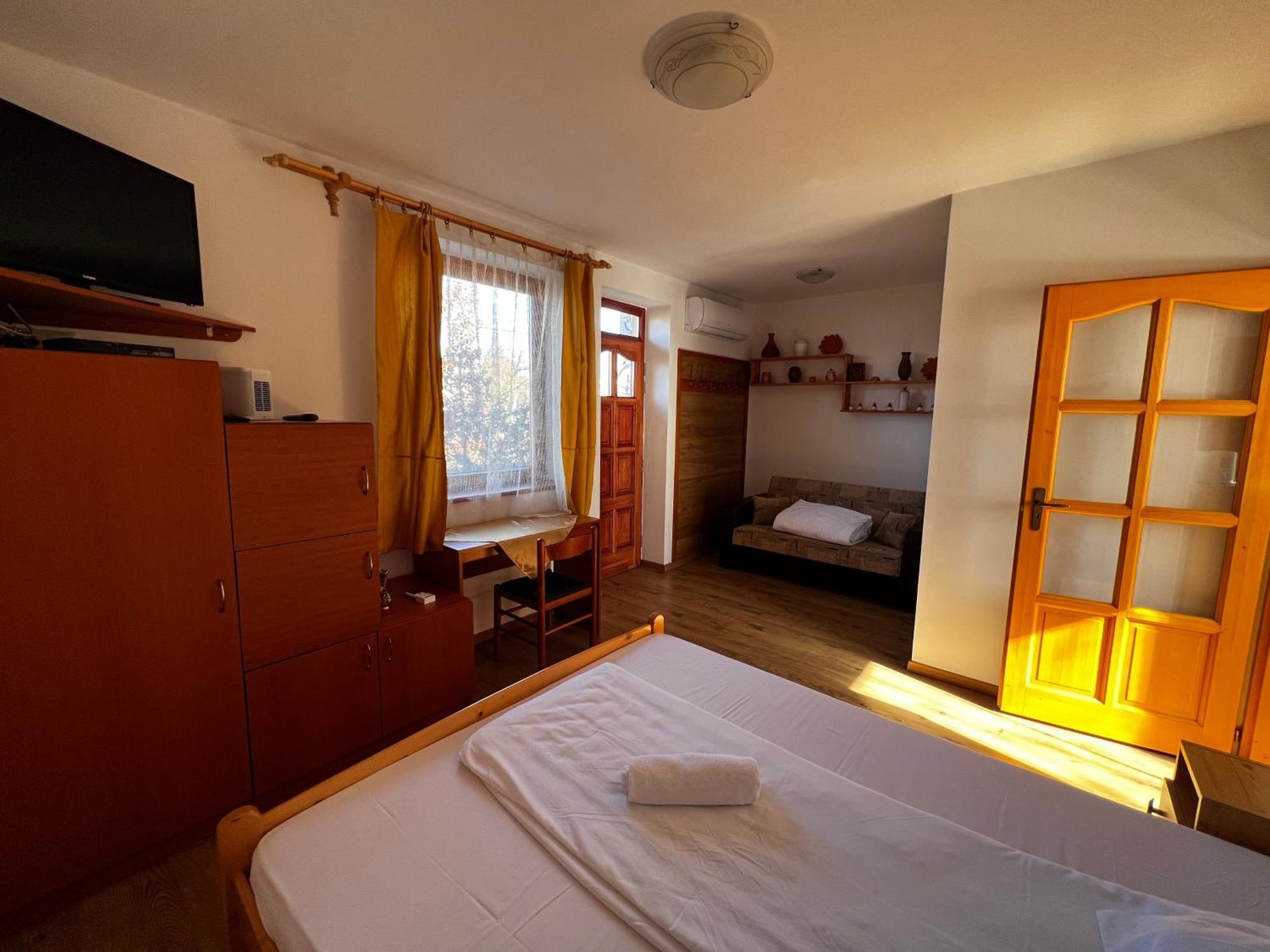 Aqua Thermal Soterapia Es Apartmanhaz Püspökladány Zewnętrze zdjęcie