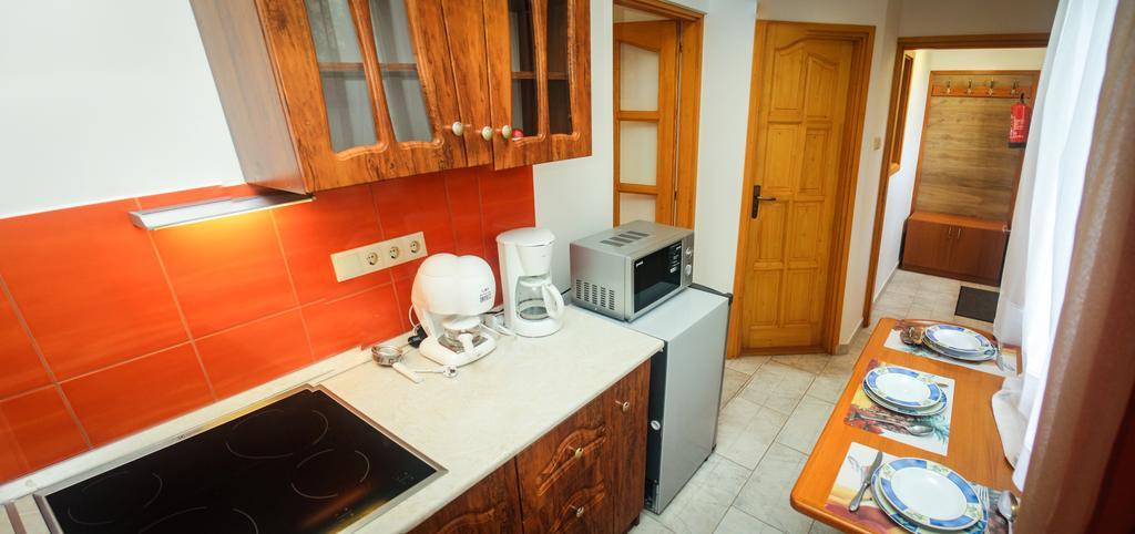 Aqua Thermal Soterapia Es Apartmanhaz Püspökladány Zewnętrze zdjęcie